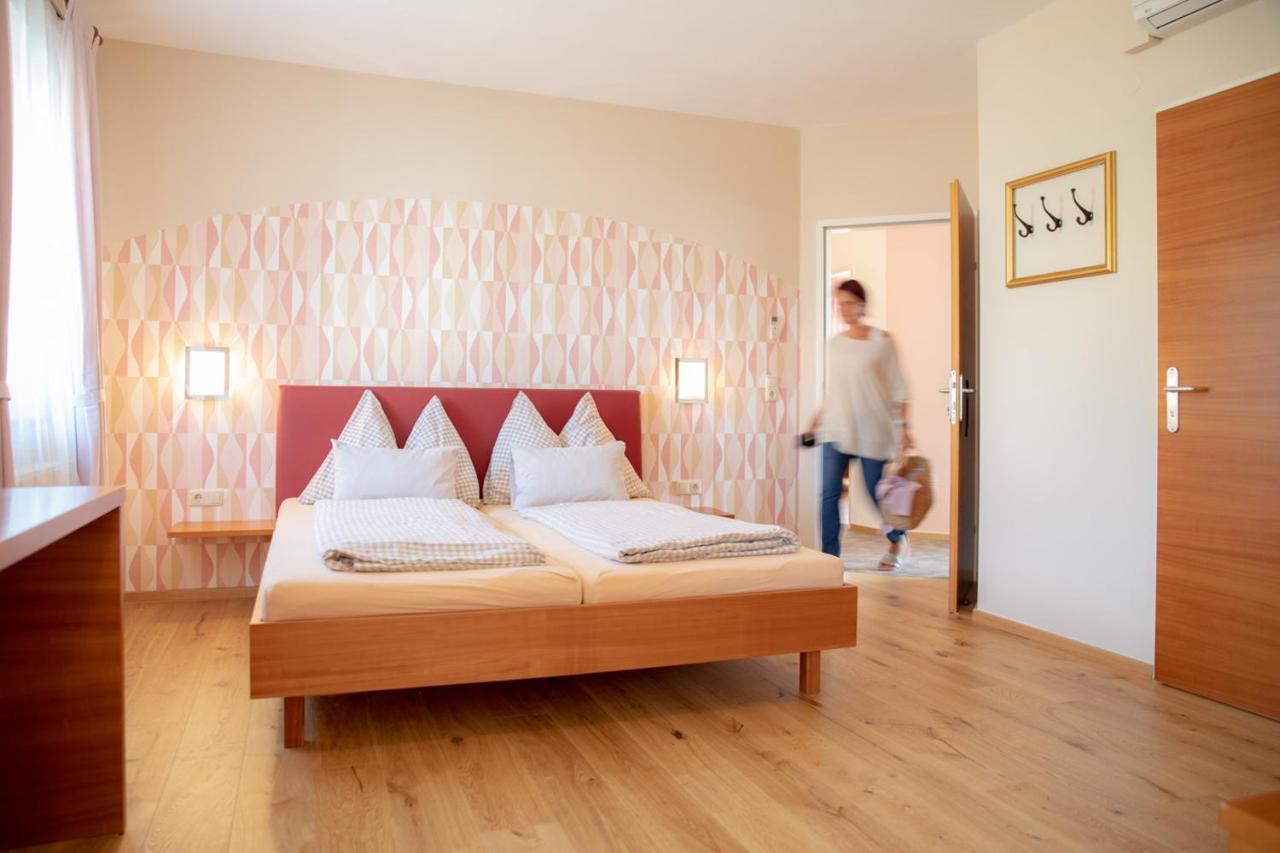 Restaurant Hotel Schrott Kaibing Екстериор снимка
